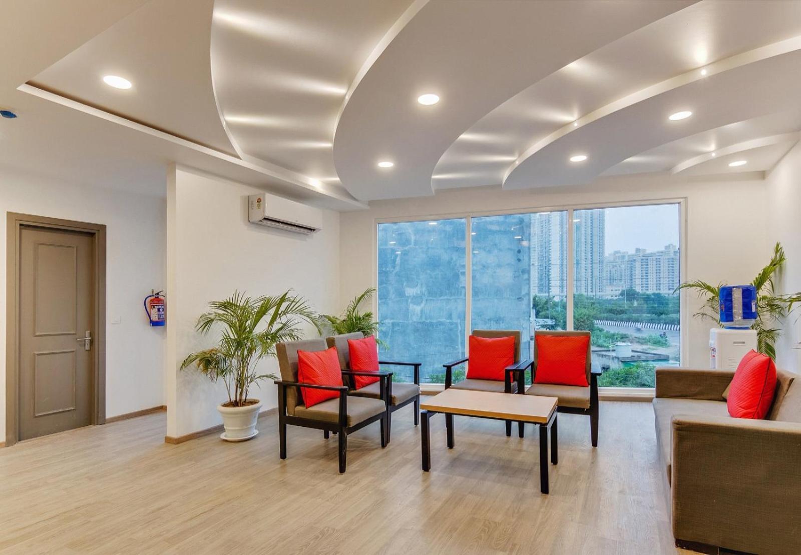 Hotel Grace Plaza Near Igi Airport Delhi 4*